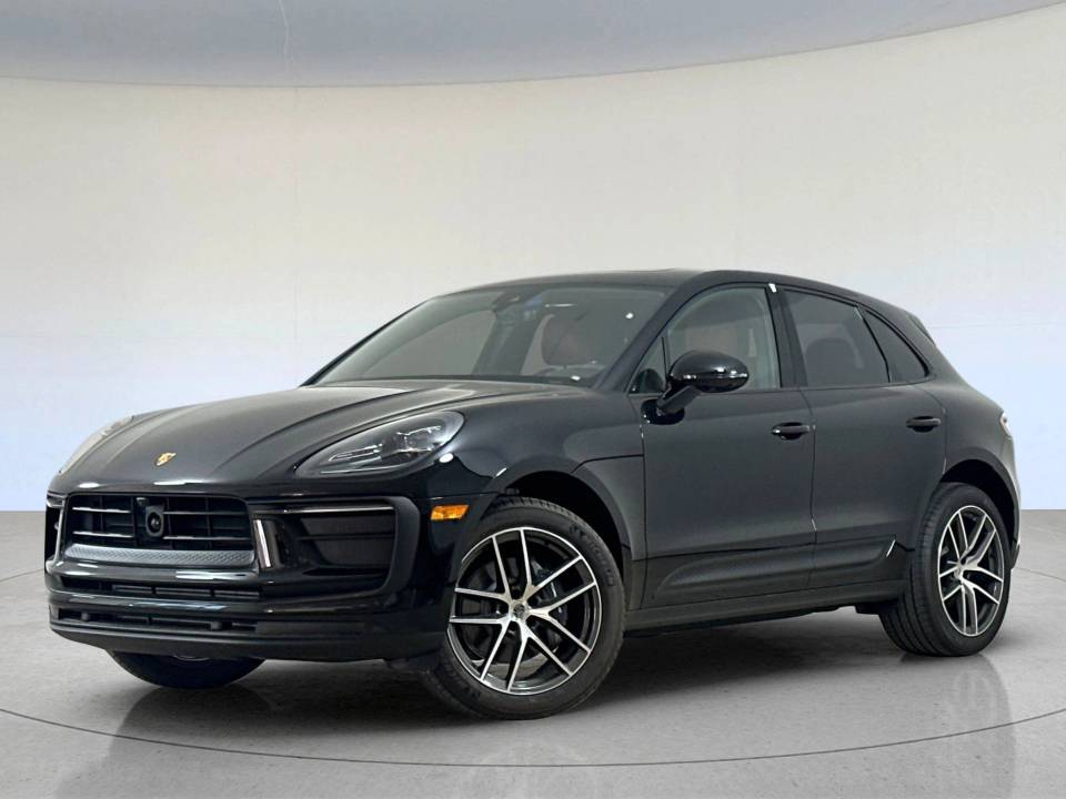 2026 Porsche Macan