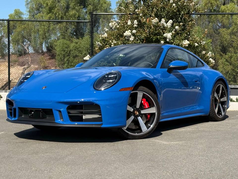 2025 Porsche 911