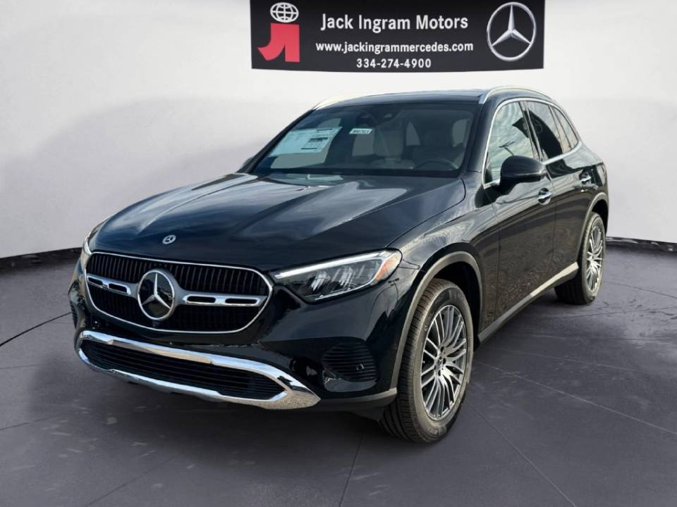 2026 Mercedes-Benz GLC Base
