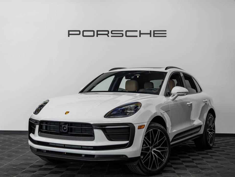 2026 Porsche Macan