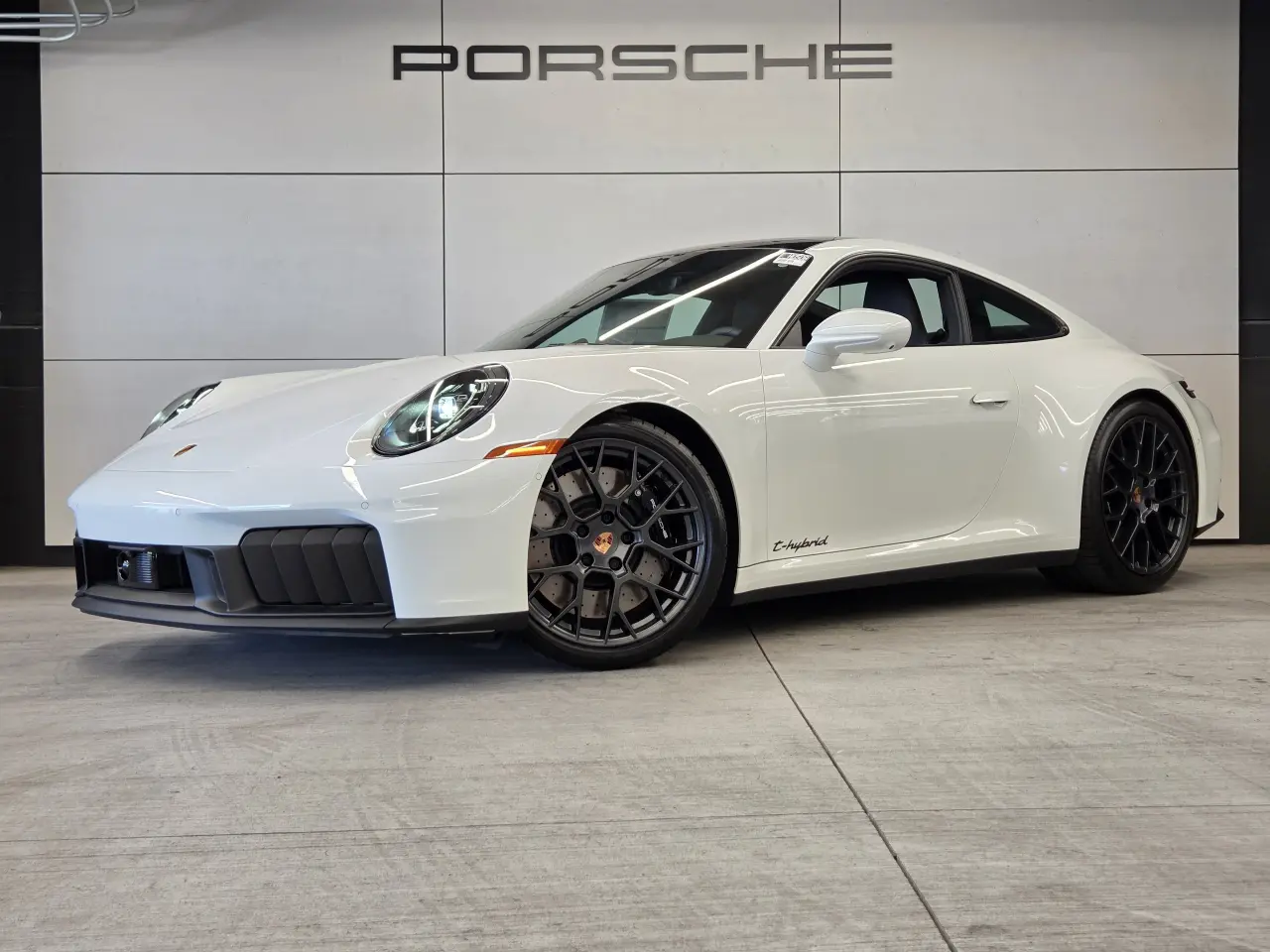 2026 Porsche 911 Carrera GTS