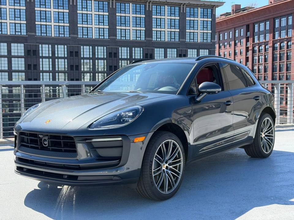 2026 Porsche Macan