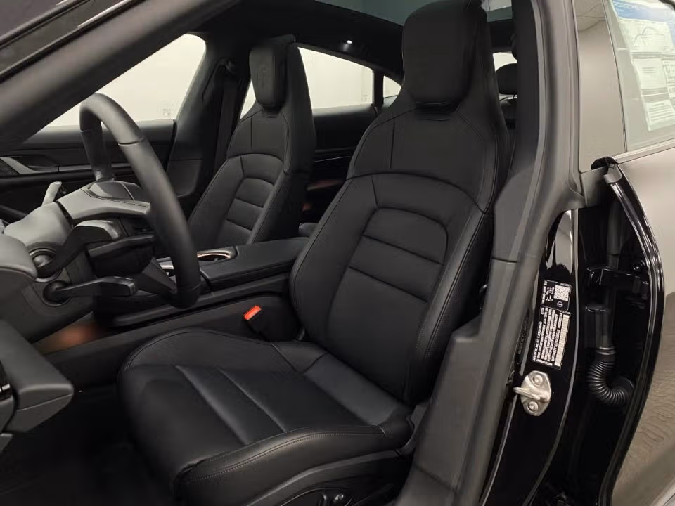 2026 Porsche Taycan S - Photo 35