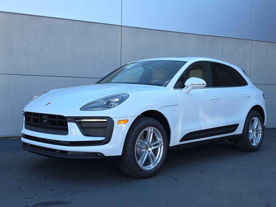 2026 Porsche Macan