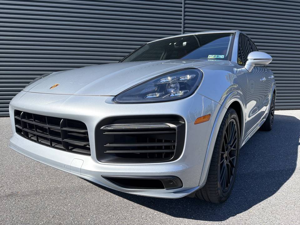 2021 Porsche Cayenne GTS