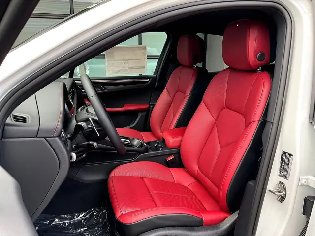 2026 Porsche Macan Base - Photo 38