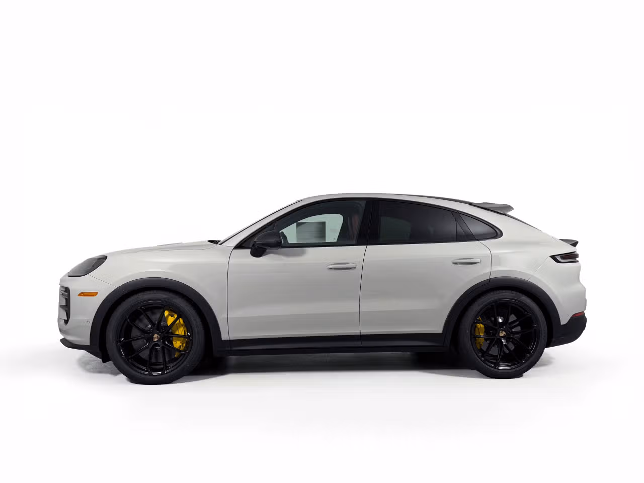 2026 Porsche Cayenne Coup Turbo GT - Photo 12