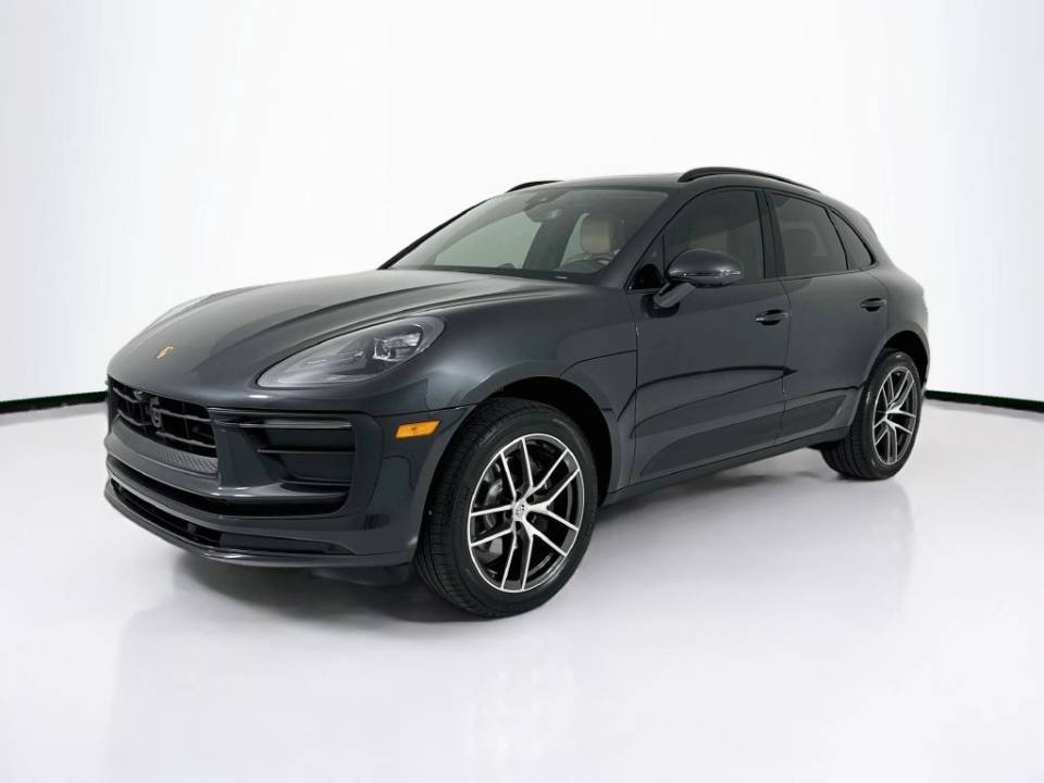 2026 Porsche Macan