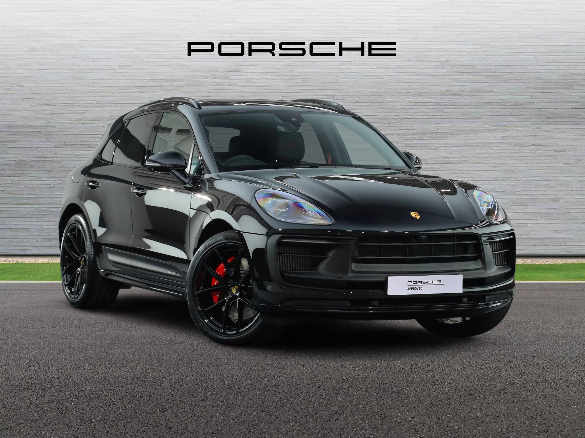 Macan GTS, photo 1 of 32