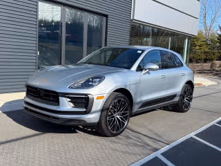 2025 Porsche Macan