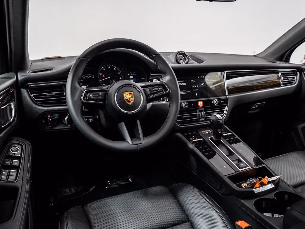 2026 Porsche Macan Base - Photo 28