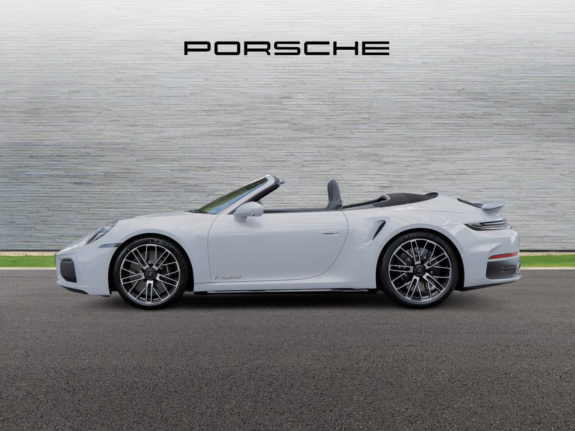 911 Turbo S Cabriolet, photo 2 of 41