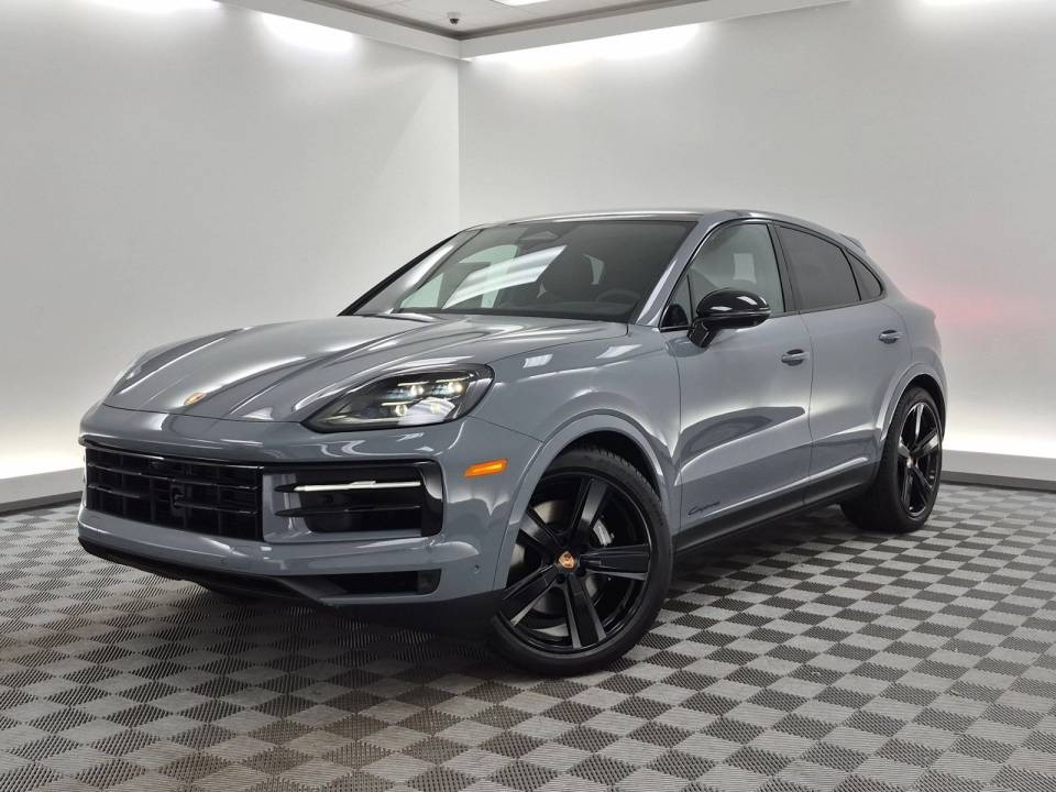 2026 Porsche Cayenne Coupe Base
