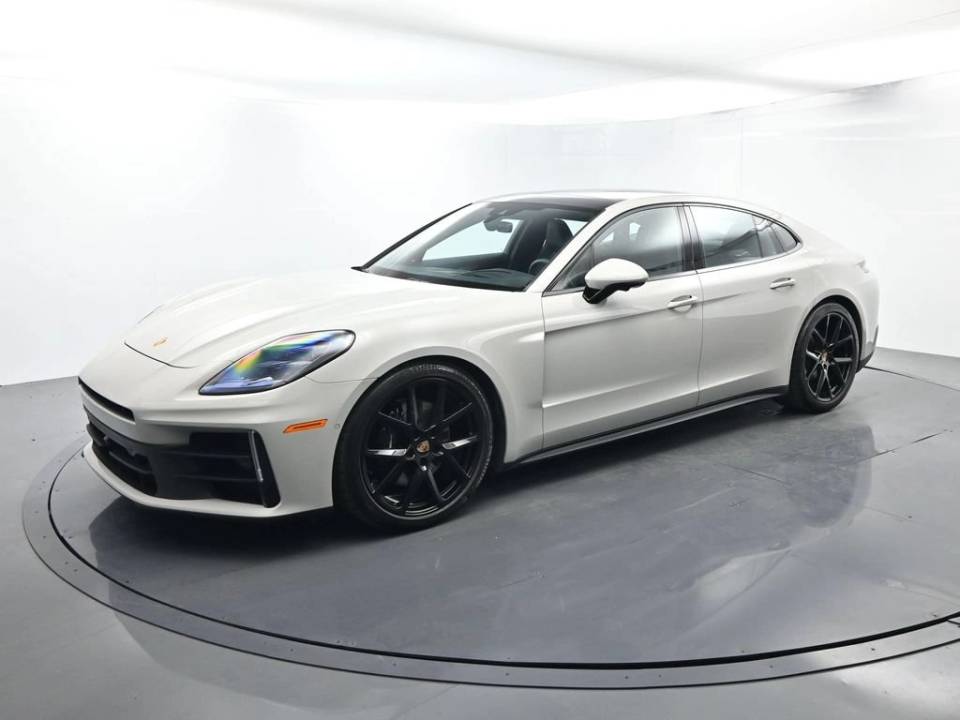 2025 Porsche Panamera