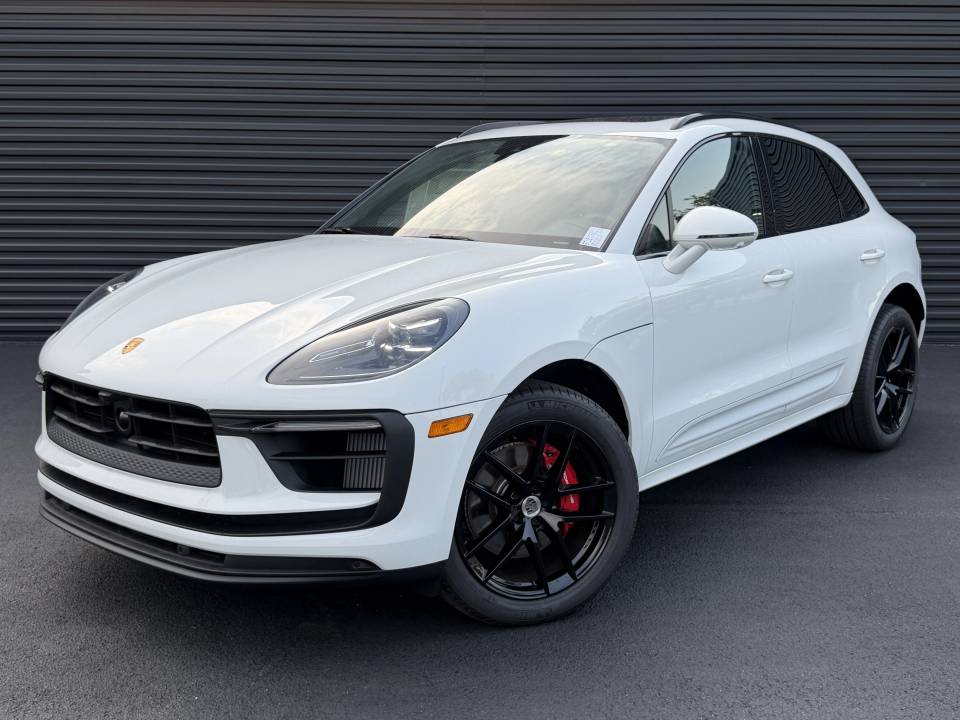 2026 Porsche Macan