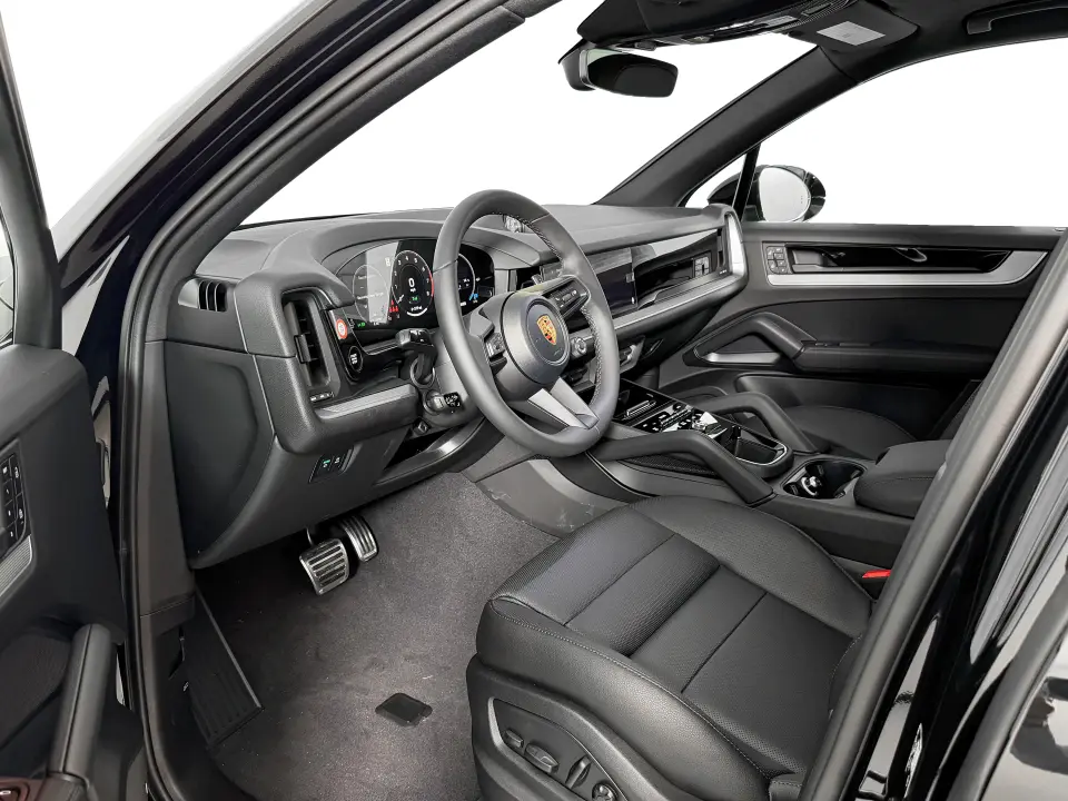 2026 Porsche Cayenne S E-Hybrid - Photo 31