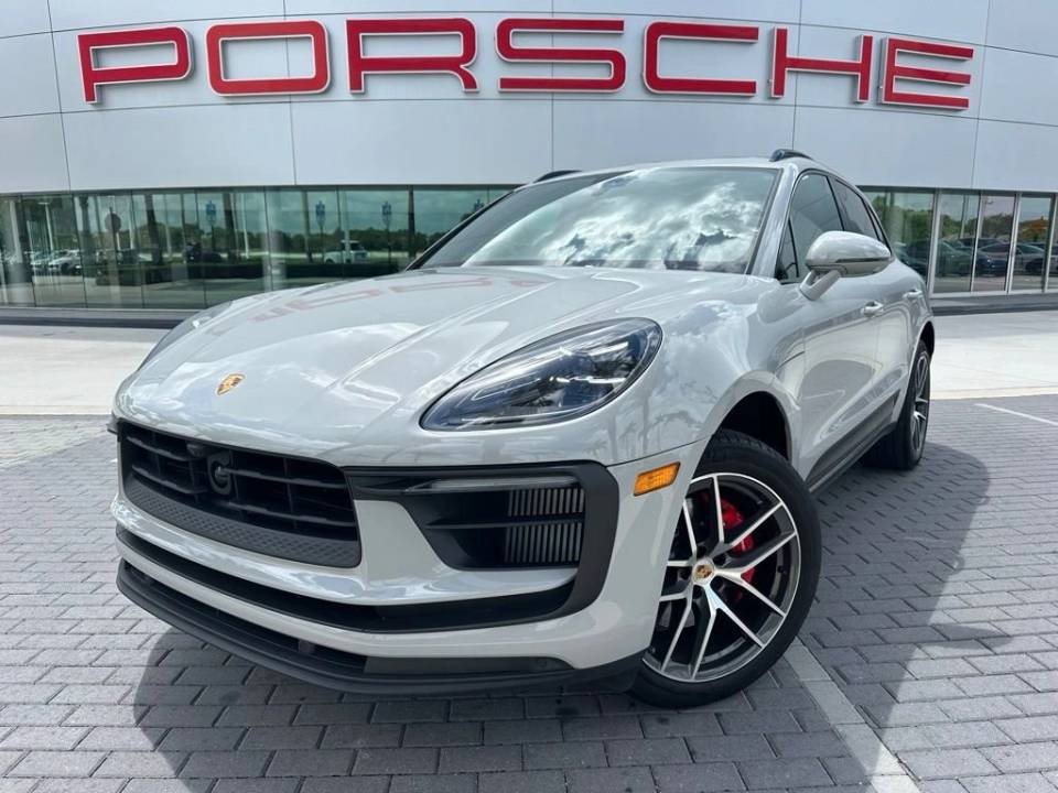 2023 Porsche Macan S