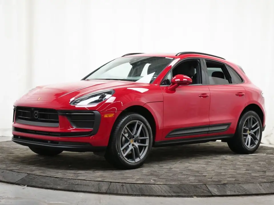 2026 Porsche Macan - Photo 7