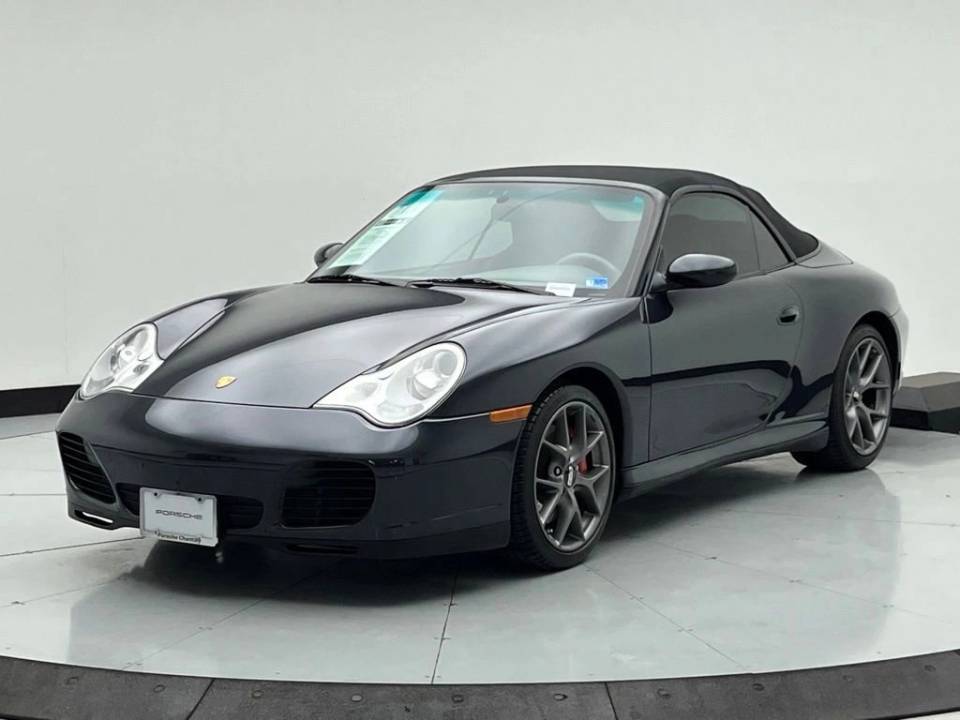 2004 Porsche 911 Carrera 4S