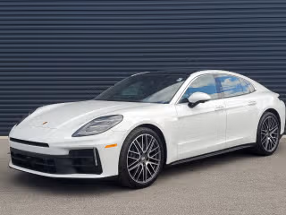 2026 Porsche Panamera