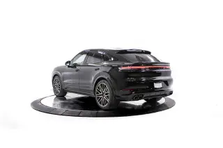 2026 Porsche Cayenne Coup Turbo E-Hybrid - Photo 21