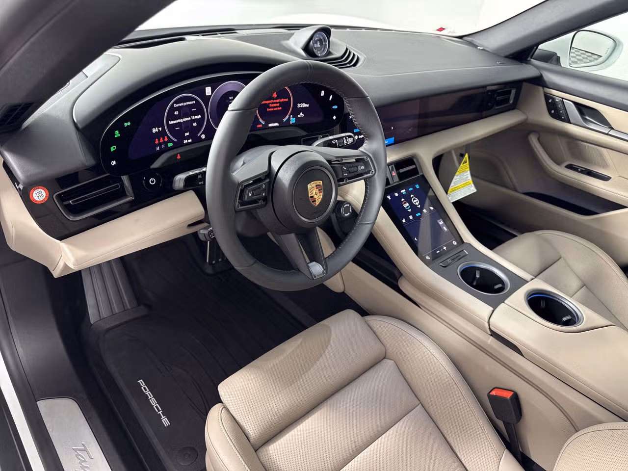 2025 Porsche Taycan Base - Photo 28