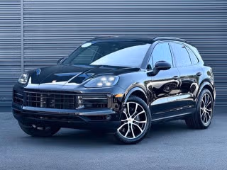 2024 Porsche Cayenne -'s photo