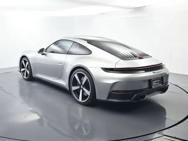2025 Porsche 911 S - Photo 22