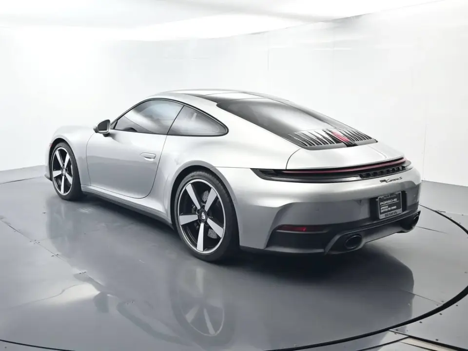 2025 Porsche 911 S - Photo 23