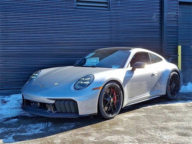 2026 Porsche 911 GTS