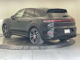 2026 Porsche Cayenne GTS - Photo 21