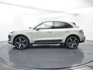 2026 Porsche Macan Base - Photo 21