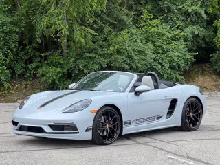 2025 Porsche 718 Boxster Style Edition's photo