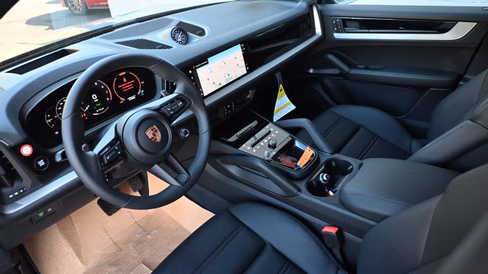 2026 Porsche Cayenne Coup E-Hybrid - Photo 27