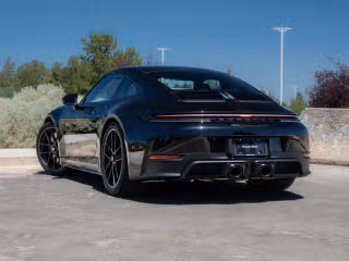 2026 Porsche 911 GTS - Photo 17