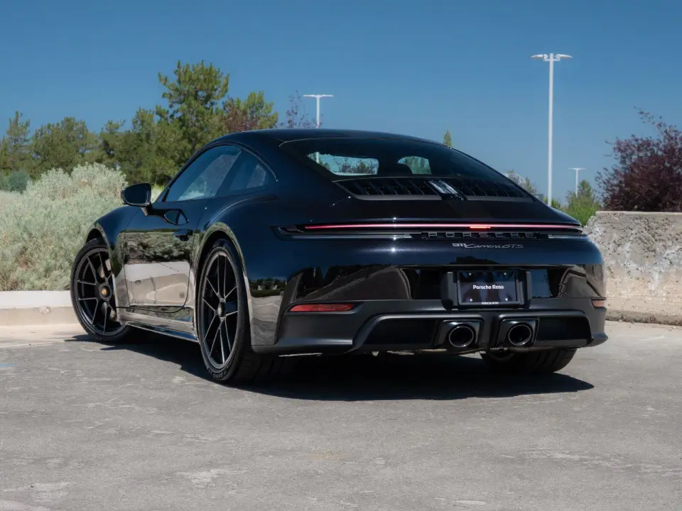 2026 Porsche 911 GTS - Photo 23