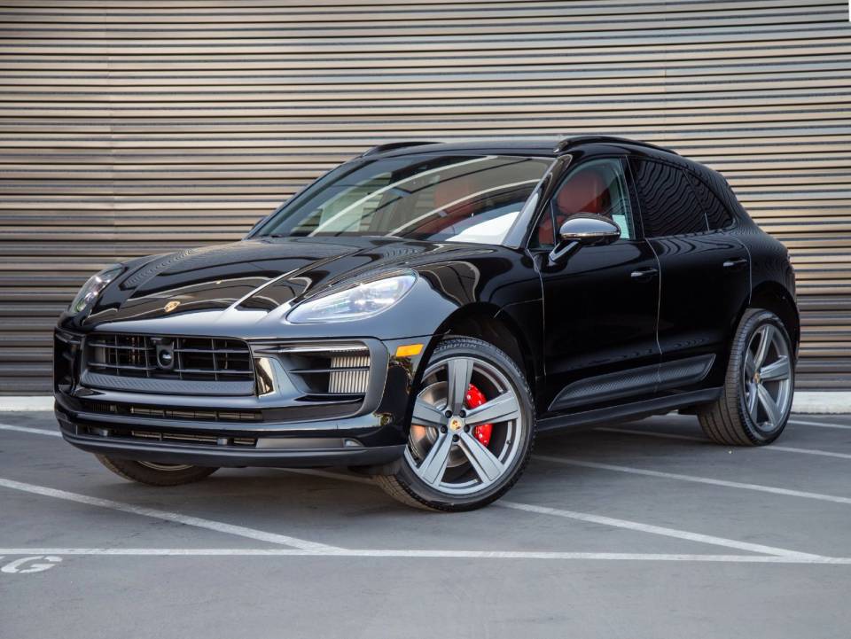 2026 Porsche Macan