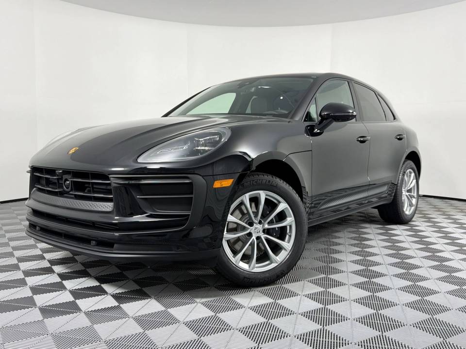 2026 Porsche Macan