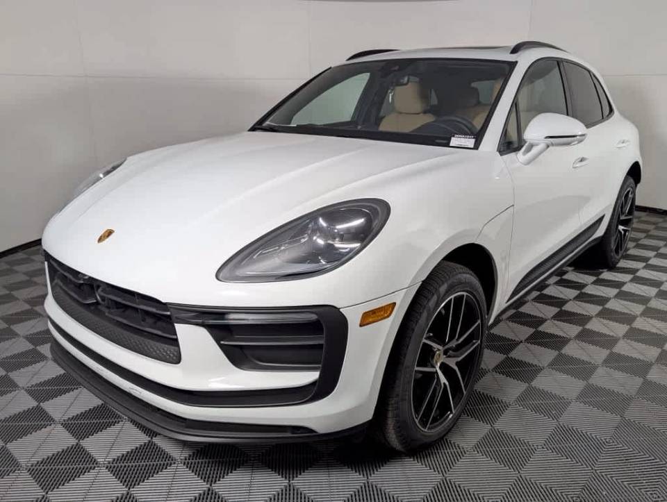 2026 Porsche Macan