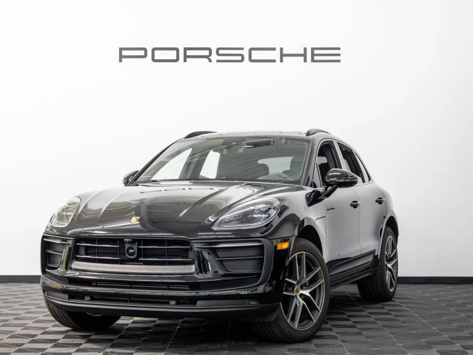 2026 Porsche Macan