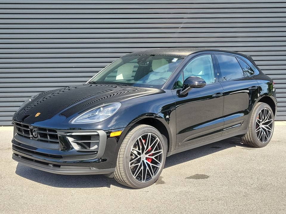 2026 Porsche Macan