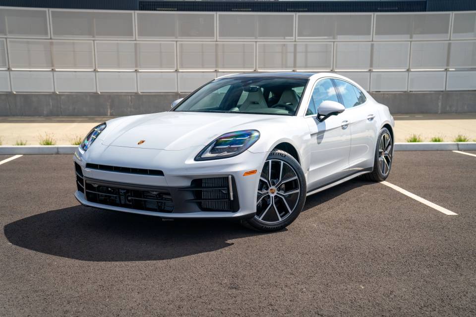 2026 Porsche Panamera