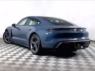 2025 Porsche Taycan Base - Photo 17