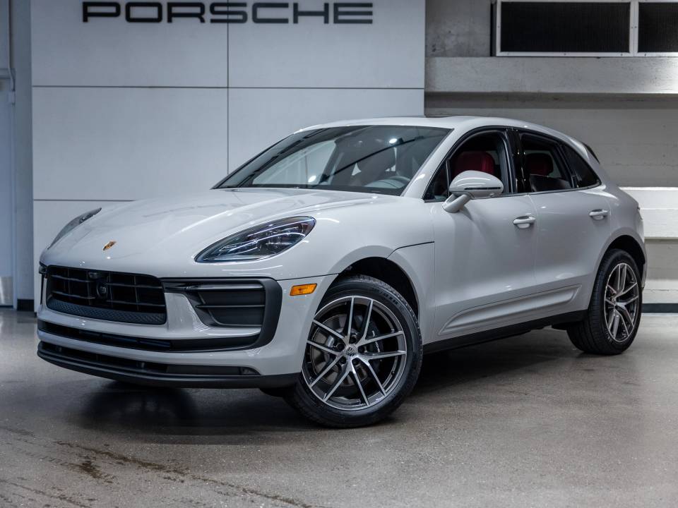 2026 Porsche Macan