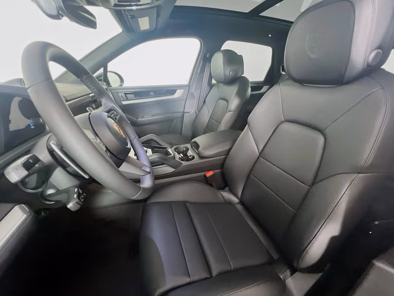 2026 Porsche Cayenne S E-Hybrid - Photo 36