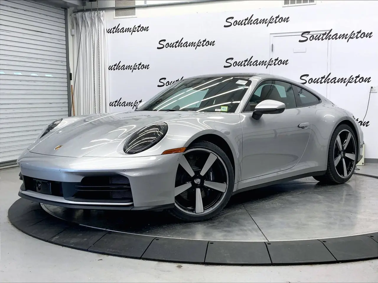 2026 Porsche 911 Carrera