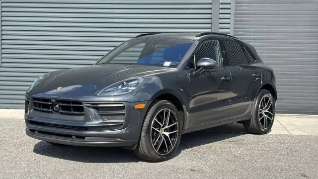 2025 Porsche Macan - Photo 6