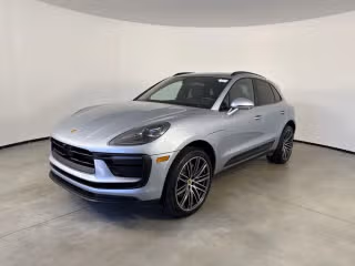 2026 Porsche Macan's photo