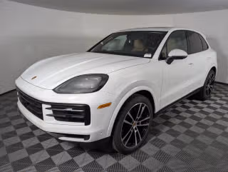 2026 Porsche Cayenne -'s photo