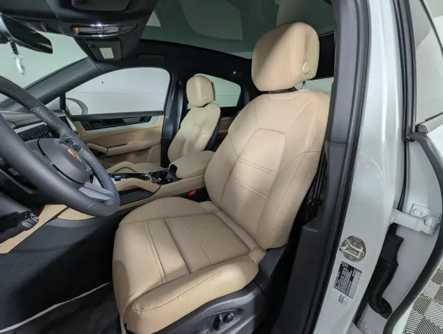 2026 Porsche Cayenne Coup Base - Photo 38